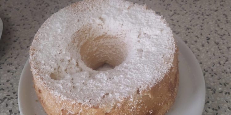 Chiffon cake