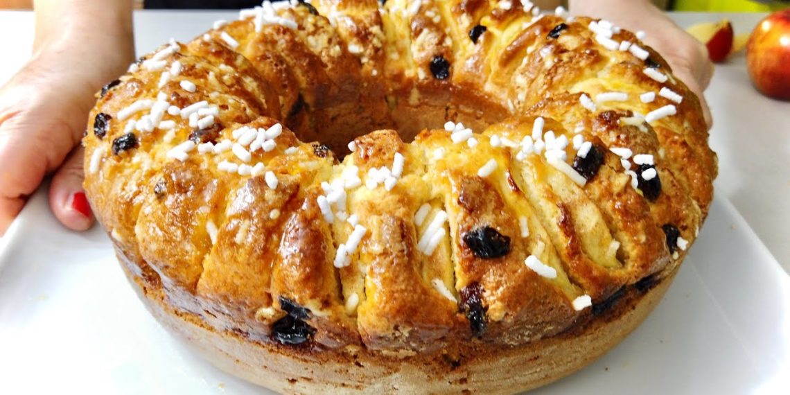 Ciambella 7 vasetti con mele e uvetta