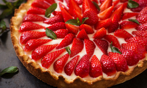 Crostata alle fragole con base morbida