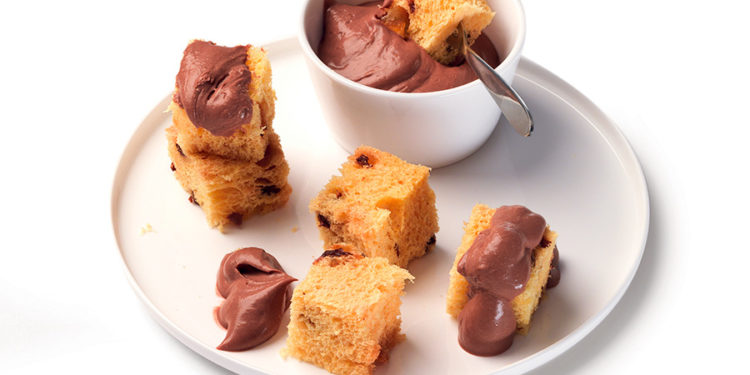 Ganache al gianduia con cubi di panettone