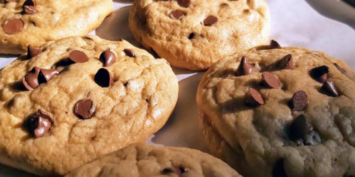 Biscotti con gocce di cioccolata: ingredienti e preparazione