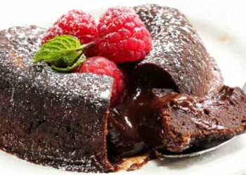 Tortino di cioccolato con cuore fondente, ricetta e preparazione