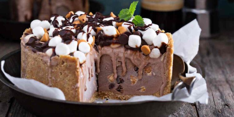 Torta gelato biscotto, ingredienti e preparazione