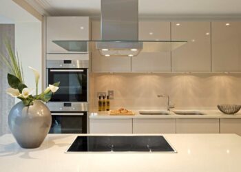 Illuminazione in cucina: i trucchi per un ambiente funzionale e accogliente